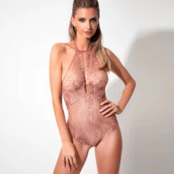 Body Aubade Sensory Illusion