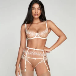 Porte-jarretelles Agent Provocateur Lindie 11 Porte-jarretelles Agent Provocateur Lindie -Sous Vêtement Soldes porte jarretelles agent provocateur lindie ivoire 3