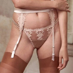 Porte-jarretelles En Soie Fleur Of England Dahlia